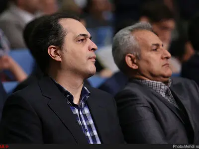 ویدیو: اشتباه عجیب پیمان یوسفی در برنامه ورزش و مردم!