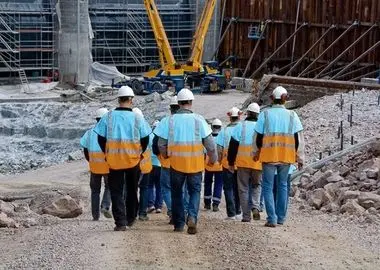 چرا شرکت‌های پیمانکاری برچیده نمی‌شوند؟/ دستور رئیس جمهور فراموش شد....