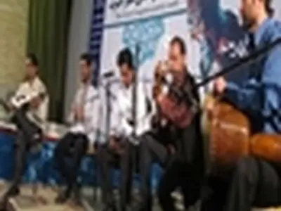 برگزیدگان اولین کنگره ملی شعر جنوب معرفی شدند