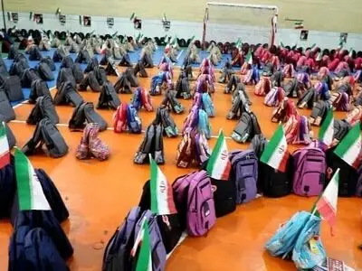 3500 بسته لوازم التحریر میان دانش آموزان نیازمند چهارمحال و بختیاری توزیع شد