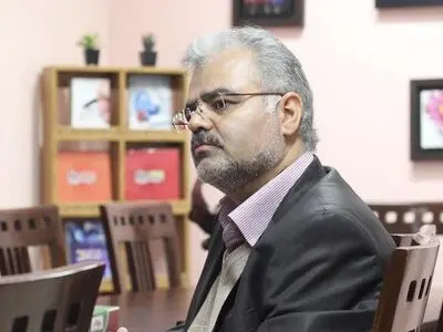 باید از مدیرانی استفاده شود که به برنامه‌های دولت ایمان داشته باشند