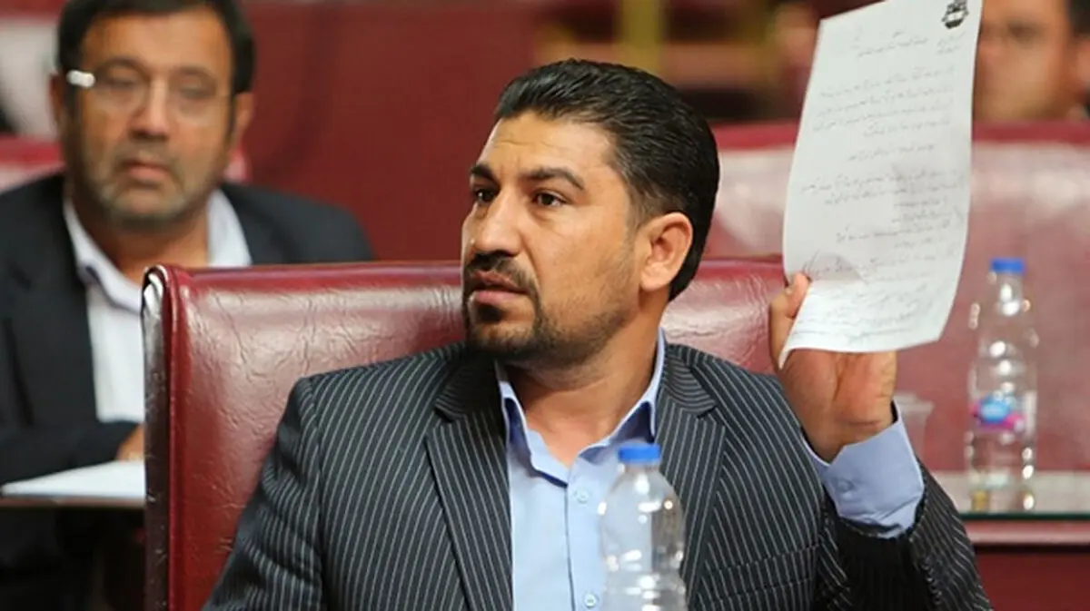 برخی نمایندگان مجلس ما را رقیب خود می‌دانند و تلاش بر حذف ما دارند