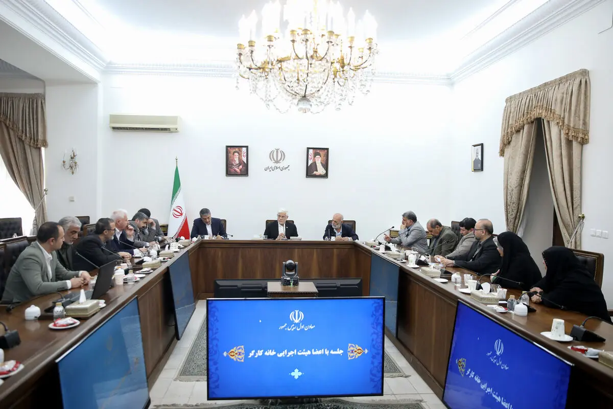 اولویت اول دولت توجه به اقشار آسیب‌پذیر است 