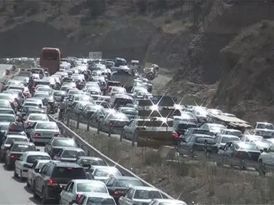 جاده چالوس و آزادراه تهران شمال یک طرفه می شود / آخرین وضعیت ترافیک جاده‌ها امروز ۱۳ فروردین ۱۴۰۴ 