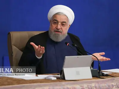 الرئیس روحانی: لنرسل مئات اللعنات الى ترامب ازاء کل لقاح نشتریه