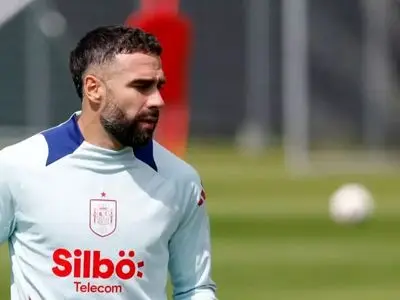 دلافوئنته کارواخال را به اردوی بعدی اسپانیا دعوت می‌کند