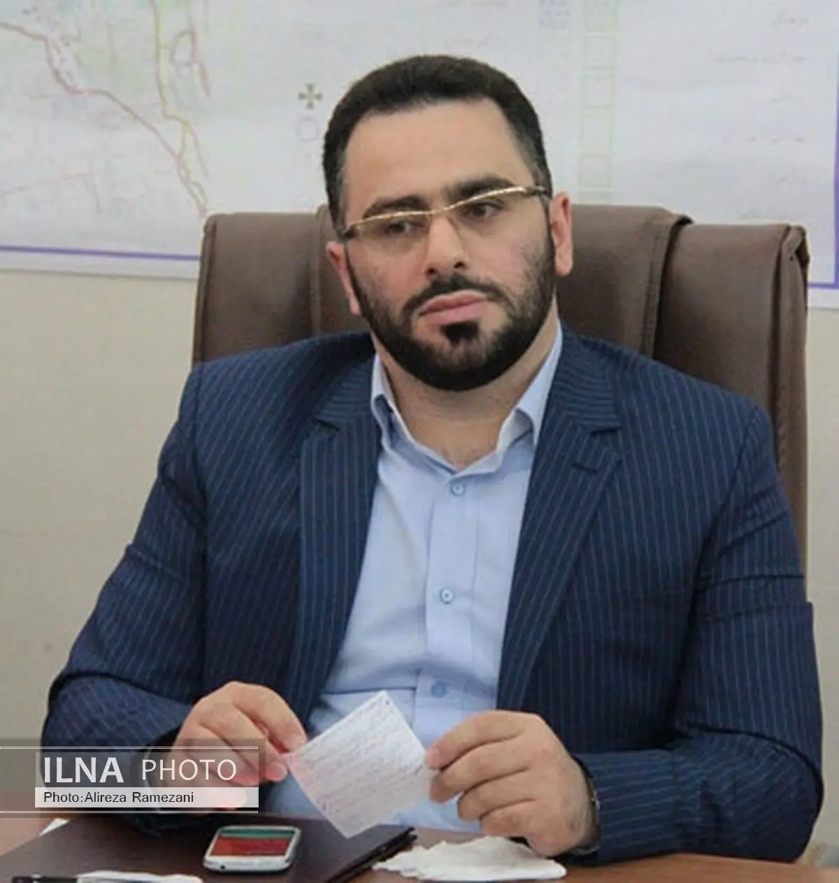 تابلوهای غیر مجاز تبلیغاتی منازل سطح شهر جمع آوری می شود