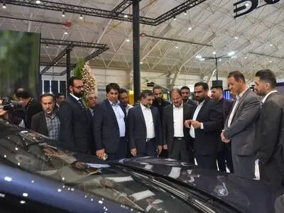 تولید سالانه ۵۰۰ هزار خودروی برقی و هیبریدی هدف‌گذاری شد