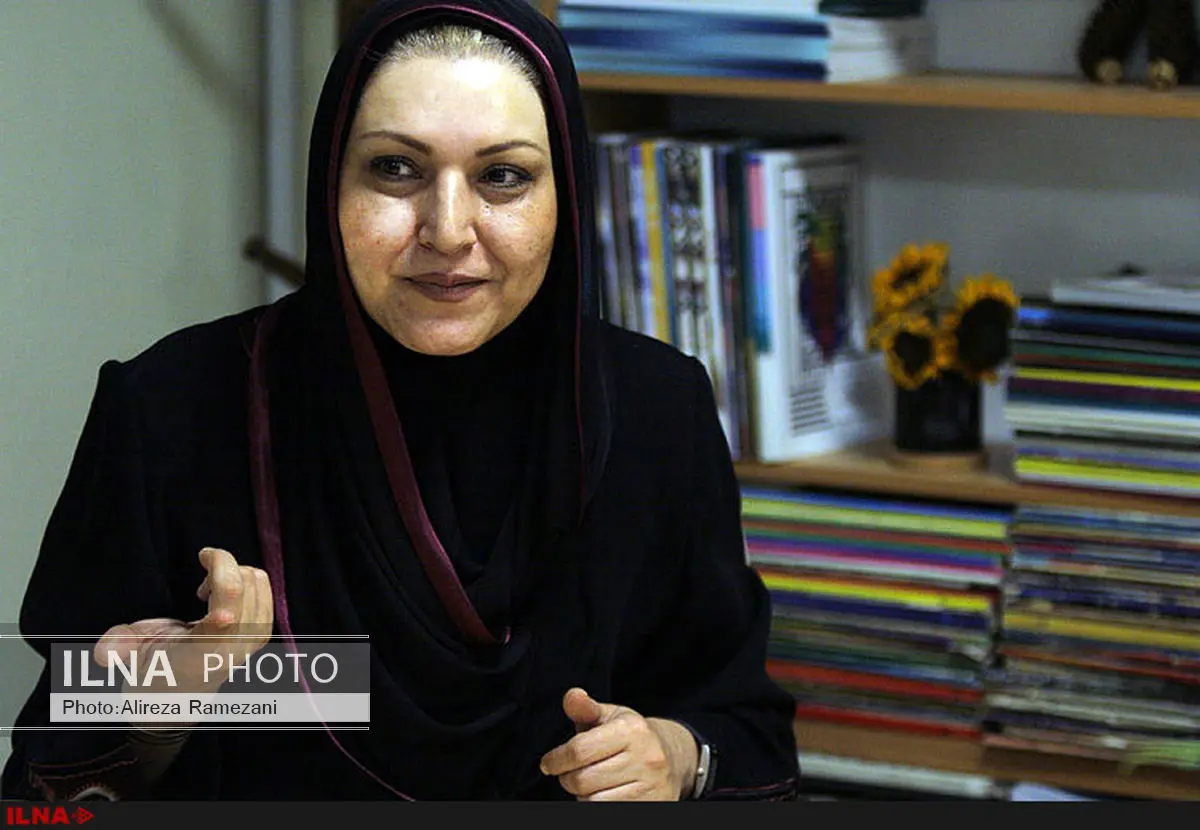 «کارت پستالهای سترون» در دوران ناامیدی نوشته شد