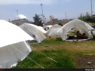 خدمت‌رسانی شبانه‌روزی بیمارستان‌های صحرایی نیروی زمینی ارتش در آق‌قلا و پلدختر