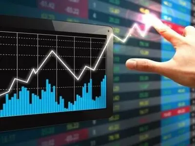 بورصة طهران تتجاهل قرار"FATF" وتغلق مرتفعة 3111 نقطة