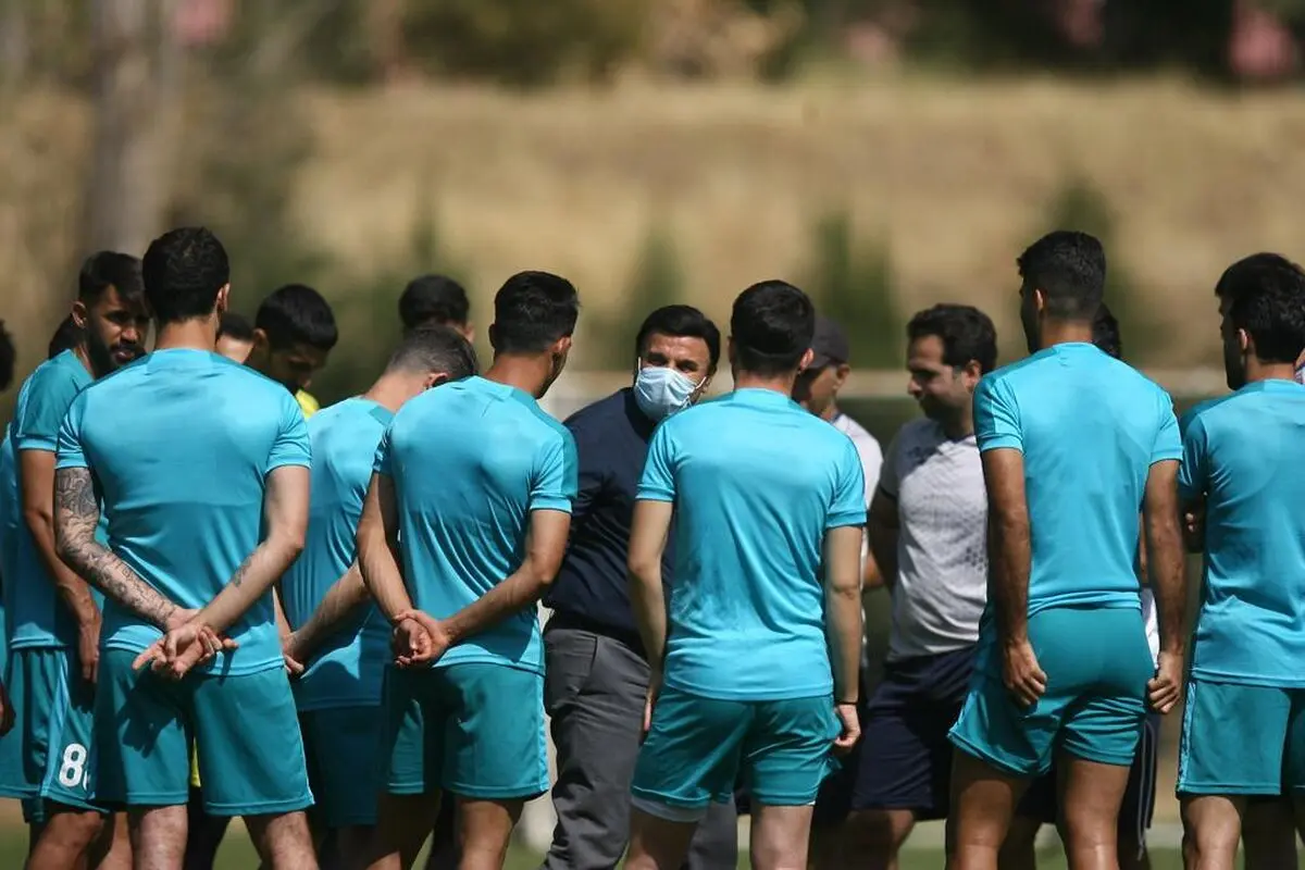 بازیکنان استقلال تهدید به اعتصاب کردند 