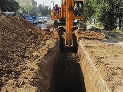 اصلاح و بازسازی ۱۵۴۰ متر شبکه فاضلاب در دهگلان