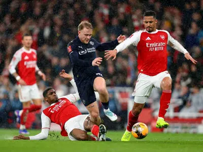 صعود بی دردسر آرسنال در امارات 