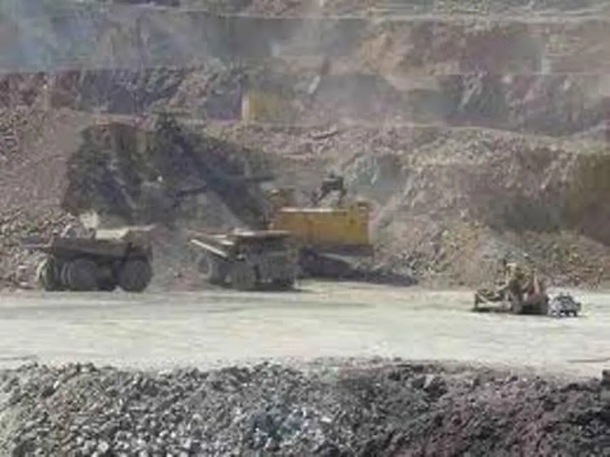 ادعای وجود رانت در معدن چادرملو باید در دادگاه بررسی شود