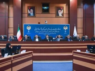 اقتصاد ورزش در اولویت وزارت ورزش و جوانان قرار گیرد / از تخصیص بودجه‌های موازی جلوگیری شود