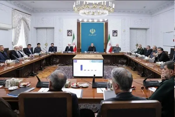 تاکید پزشکیان بر تهیه راهکارهای جدی و جدید، جهت حل مشکلات حوزه اقتصاد دیجیتال