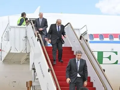 نخست‌وزیر لبنان وارد دمشق شد