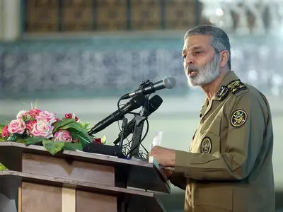 نظام سلطه حقوق ملت‌ها را پایمال می‌کند