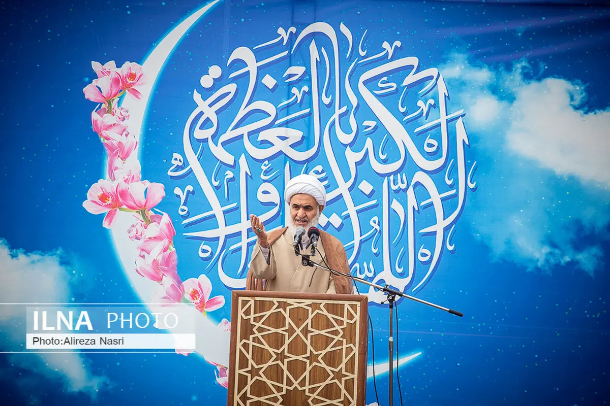 انسان در عید فطر به فطرت خود باز می گردد