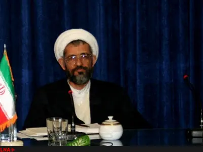 عضو جامعه مدرسین حوزه علمیه قم، کاندیدای خبرگان تهران شد