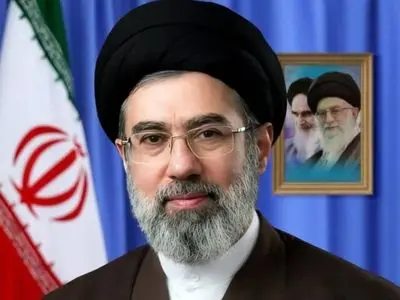 پیام تبریک بیت آیت الله گلپایگانی به رهبر انقلاب اسلامی
