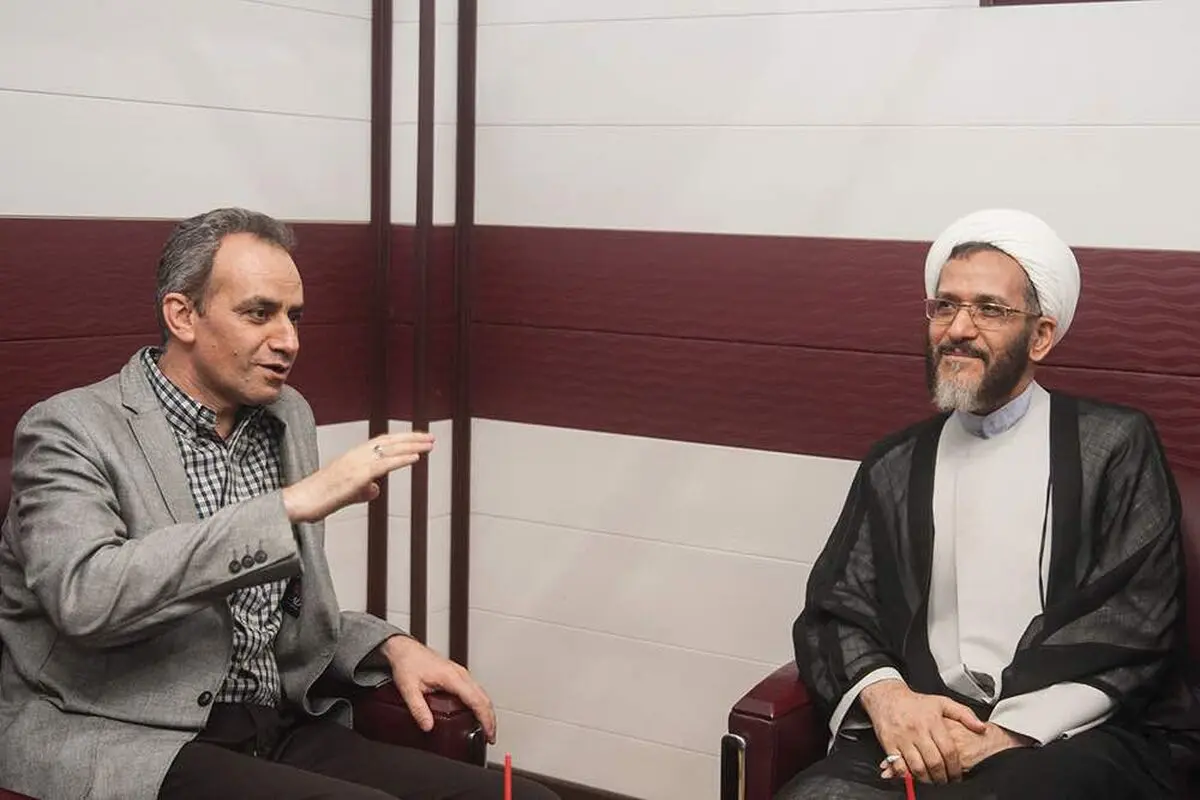 رئیس کمیسیون فرهنگی مجلس به تماشای «خاموشی دریا» رفت