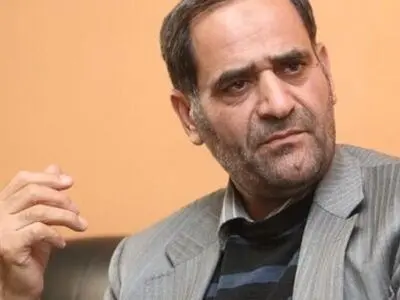 ثبت‌نام خودرو بر مبنای قرعه‌کشی نسبت به دیگر روش‌ها بهتر است/ باید با خودروسازان بزرگ جهان همکاری کنیم/ خودروساز داخلی مسئول افزایش قیمت‌ها نیست/ نهادهای نظارتی مسئولیتشان را به خوبی انجام دهند