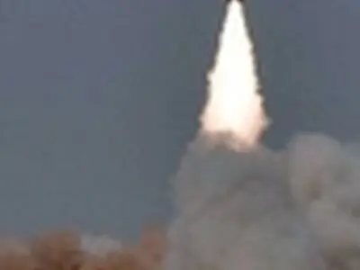 پاکستان یک موشک بالستیک را با موفقیت آزمایش کرد