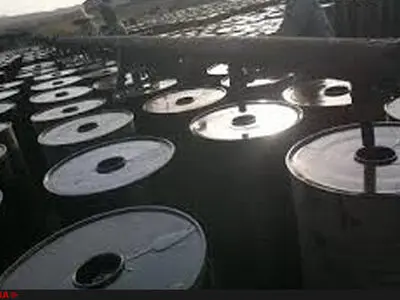دامپینگ شرکت‌های داخلی علیه یکدیگر / لزوم حمایت وزارت خارجه از صادرات قیر/ امکان صادرات ۳.۵ میلیون تن قیر