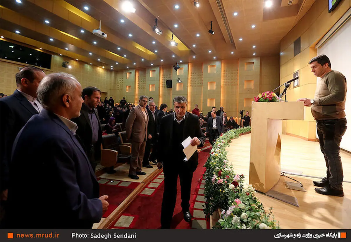 اسلامی:  برنامه اقدام و عمل جای وعده و وعید را در مسکن مهرمی گیرد/ اولویت اتمام مسکن مهر و تشکیل کانون‌های گرم خانواده در این پروژه است  