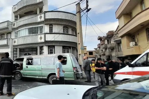 خرابی باتری خودرو دلیل اتش سوزی سرویس دانش آموزان ارومیه/حال عمومی دانش آموزان خوب است