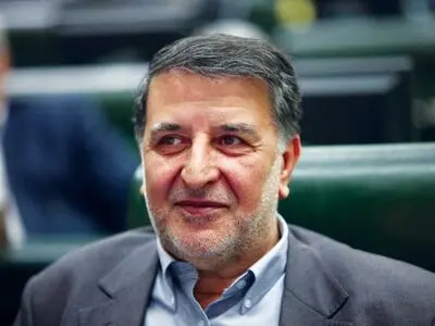 پر و بال عافیت‌‌طلبی مسئولان باز شده‌ است/ امروز پاک بودن به عنوان عقب‌افتادگی برداشت می‌شود/ مردم فکر می‌کنند اگر رشوه‌ ندهند، کارشان پیش نمی‌رود