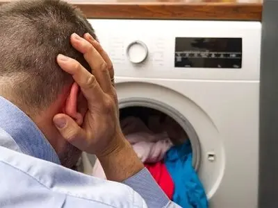 علت لرزش و صدای زیاد ماشین لباسشویی پاکشوما