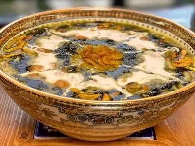 آش رشته ماه مبارک رمضان بدون نخود + روش تهیه