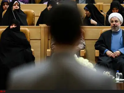 تلاش رییس‌جمهور در تعلیق آزمون استخدامی در راستای تقویت نقش زنان