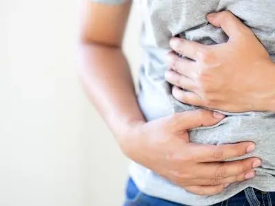 راز طب سنتی برای رفع یبوست: چه خوراکی‌ها و ورزشی مؤثر است؟