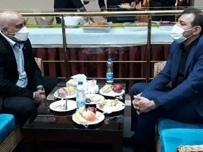 استقبال عزیزی خادم از واگذاری تبلیغات محیطی