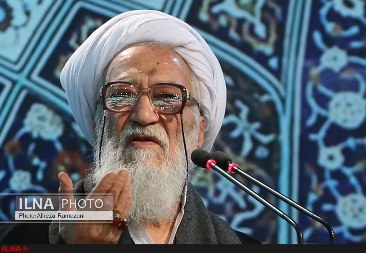 استعفای مدیرعامل راه‌آهن درست نبود/ مسئولان حرمت قانون را حفظ کنند