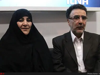 حضور تاج‌زاده و محتشمی‌پور در غرفه ایلنا