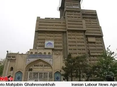 نخستین نشست هم اندیشی دولت با احزاب آ‎غاز شد