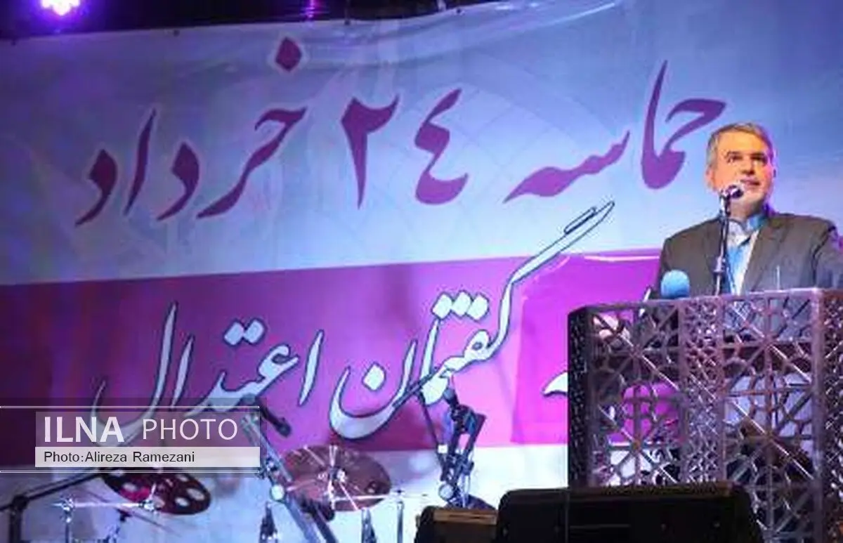 دولت می‌خواهد حقوق مردم ایران را از راه تعامل به دست آورد