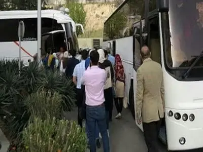 با متخلفان تورهای گردشگری غیرمجاز در قزوین برخورد جدی می شود