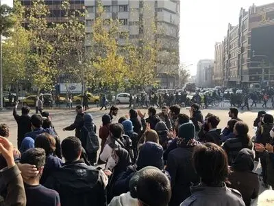 حدود ۱۵ دانشجوی دانشگاه علامه بازداشت شدند/ از آزادی ۲ پسر و ۱ دختر مطمئن نیستیم