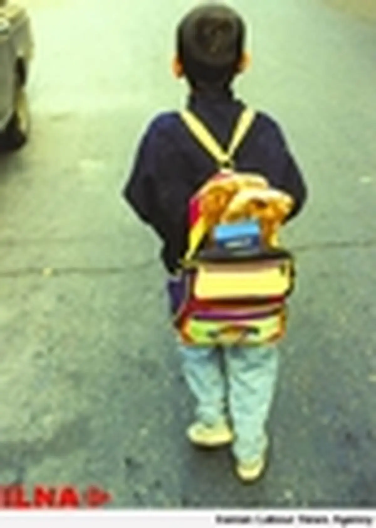 سنگینی و نامناسب بودن کیف مدرسه، ناهنجاری در ستون فقرات را به همراه دارد