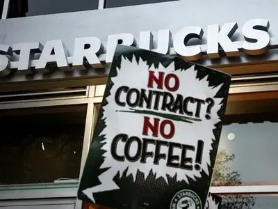 گسترش اعتصاب سراسری کارکنان استارباکس در جمعه سیاه 