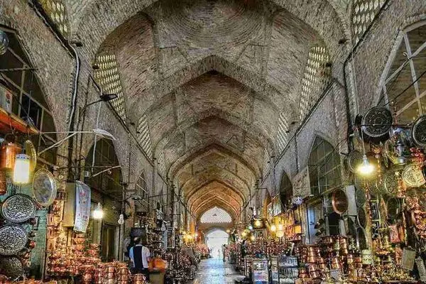 ساماندهی بازار سنتی یزد باعث رونق گردشگری می‌شود