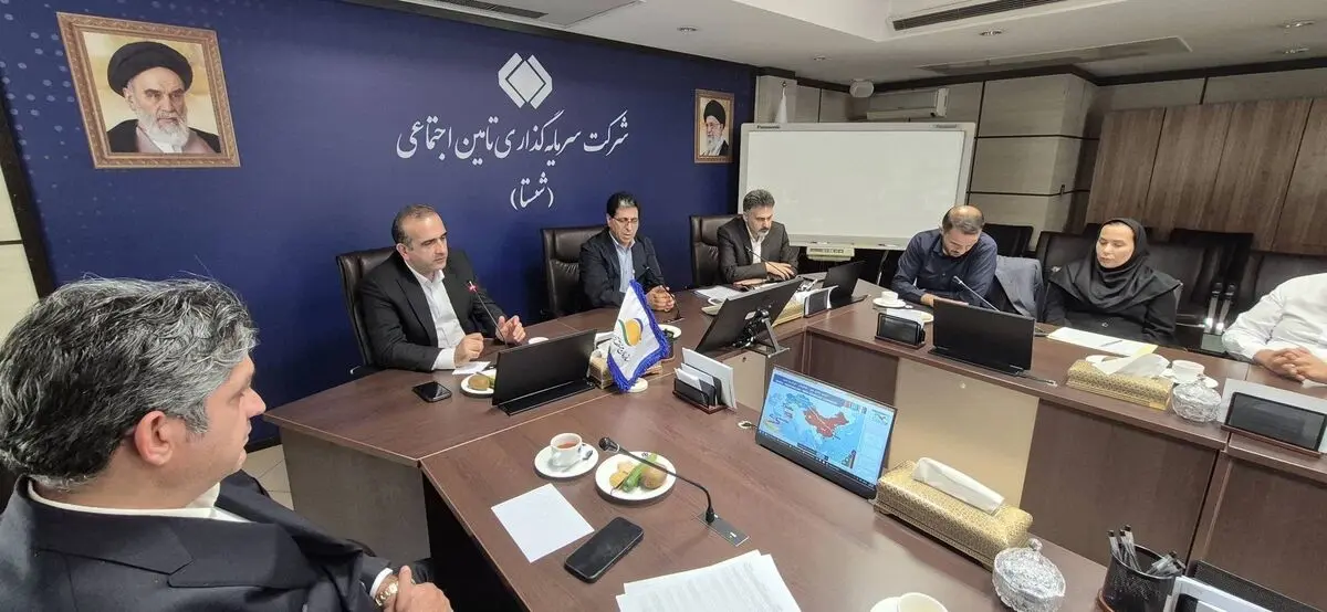 نشست بررسی فرصت‌ها و ظرفیت‌های کریدوری و بازارهای اوراسیا از طریق منطقه آزاد انزلی
