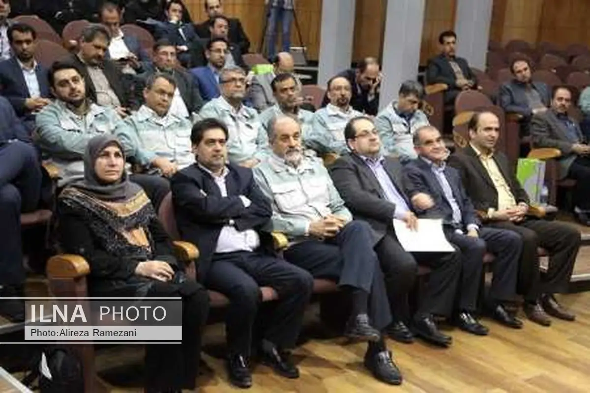 برنامه های اقتصادی دولت کشور را از رکود خارج می کند