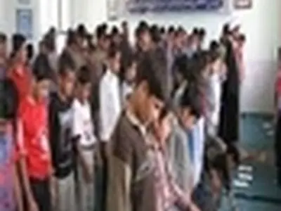 زنگ نماز در مدارس فولاد شهر نواخته شد